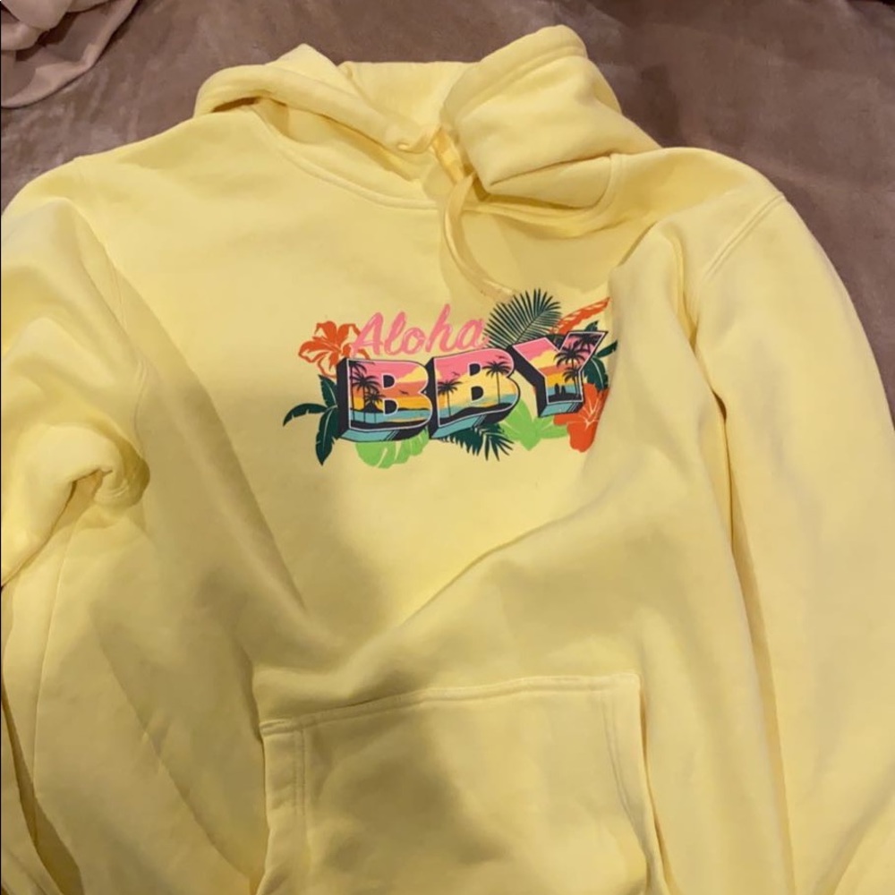 Piper rockelle aloha hoodie